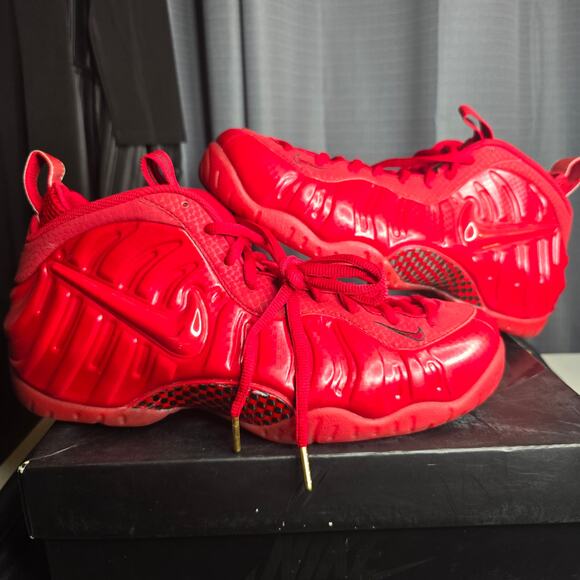 Size 12 - Nike Air Foamposite Pro Gym Red VNDS OG Box - Picture 1 of 10